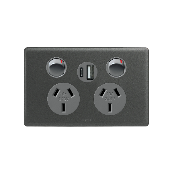 Legrand Excel Life 10A Double Powerpoint with Integrated USB Type A+C Chargers