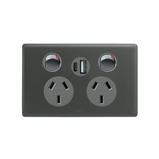 Legrand Excel Life Double Powerpoint with 15W USB Type A+C Chargers