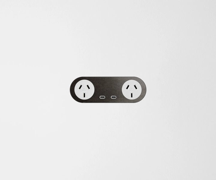 ZETR Carbon Nano Double Powerpoint USB-C Faceplate