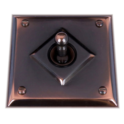 Classic 10 Series Standard 10a Toggle Switch