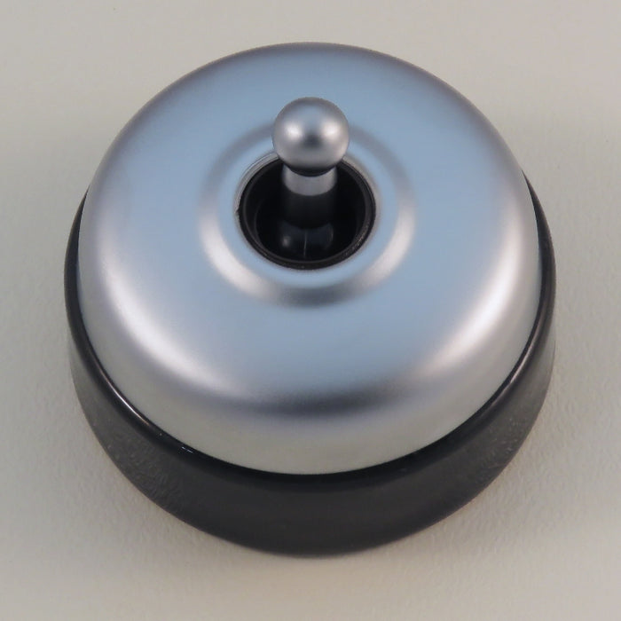 Classic 30 Series Intermediate Toggle Switch With Smooth Shallow Cover And Porcelain Base