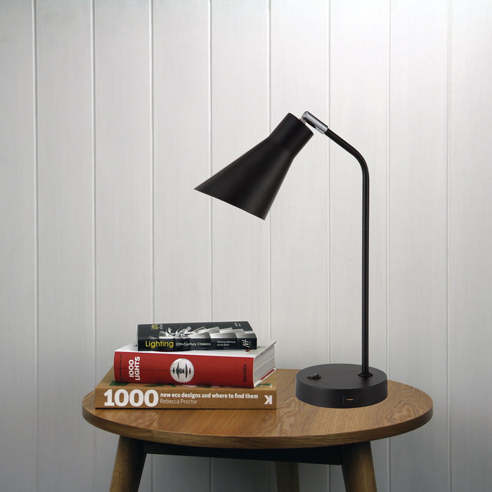 Thor | Desk Lamp With USB