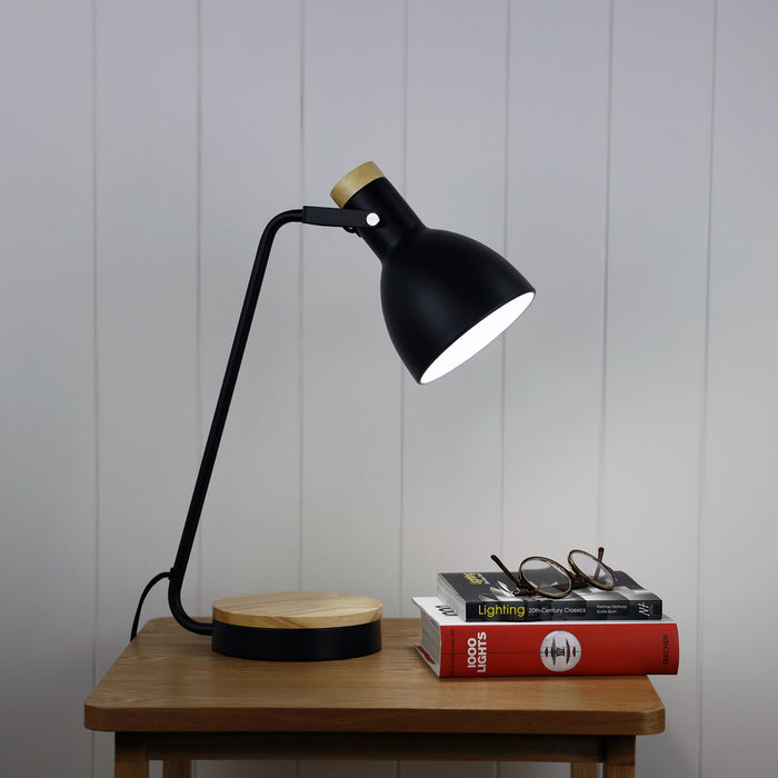Benny Desk Table Lamp