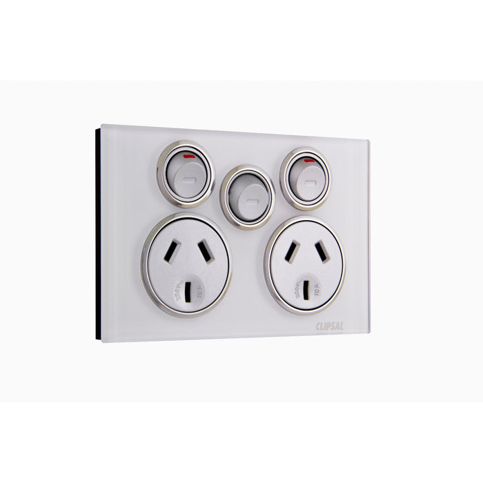 Clipsal Saturn Series Power Point Outlet 10a With Extra Switch, Pure White